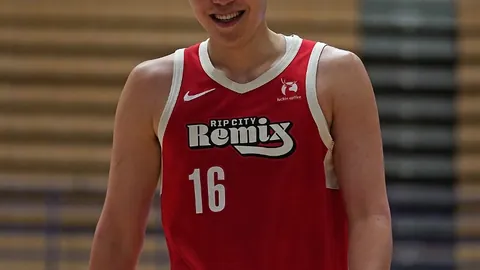 NBA比赛分析：灰熊对公牛总分预测